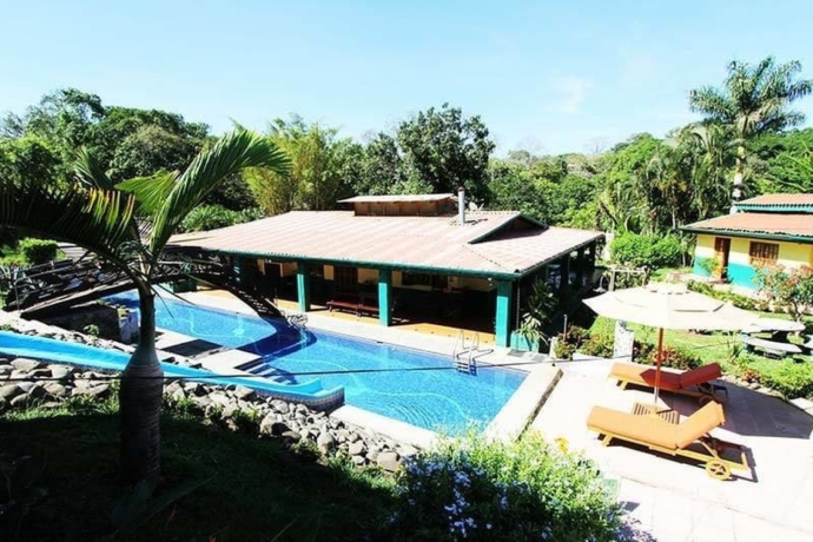 La Jacaranda Luxury Condos