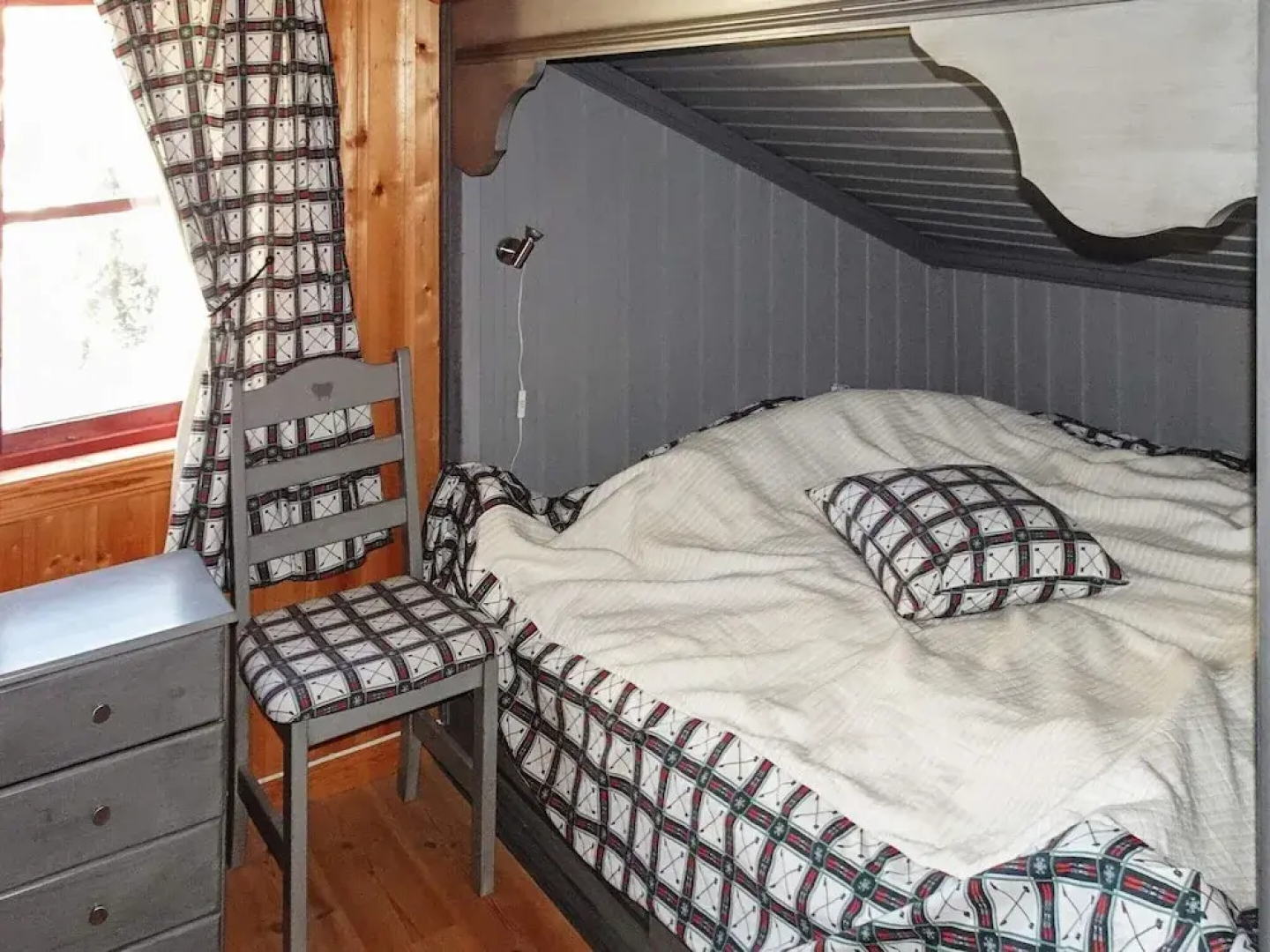 10 Person Holiday Home in Svingvoll-by Traum