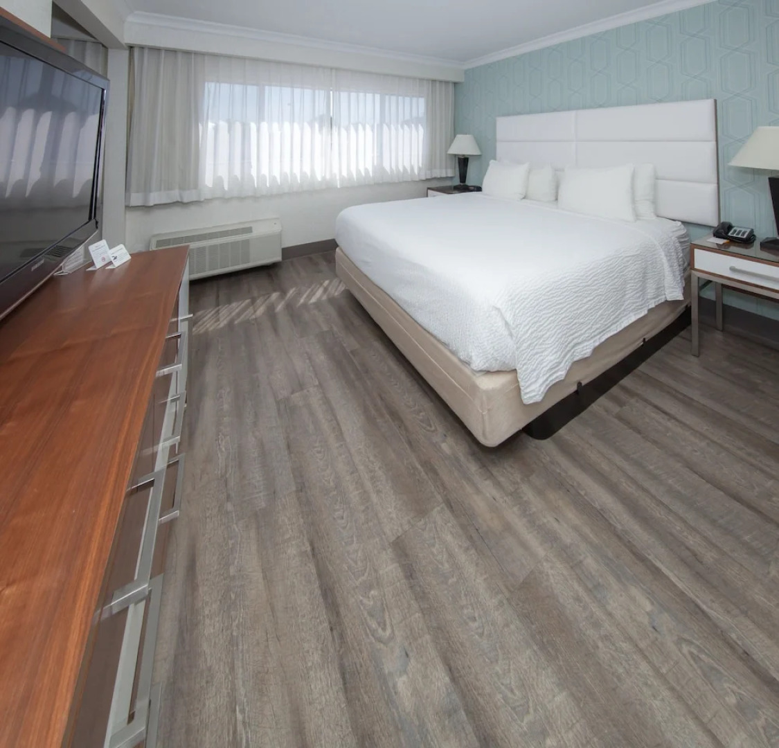 Pasadena Rose & Crown Hotel