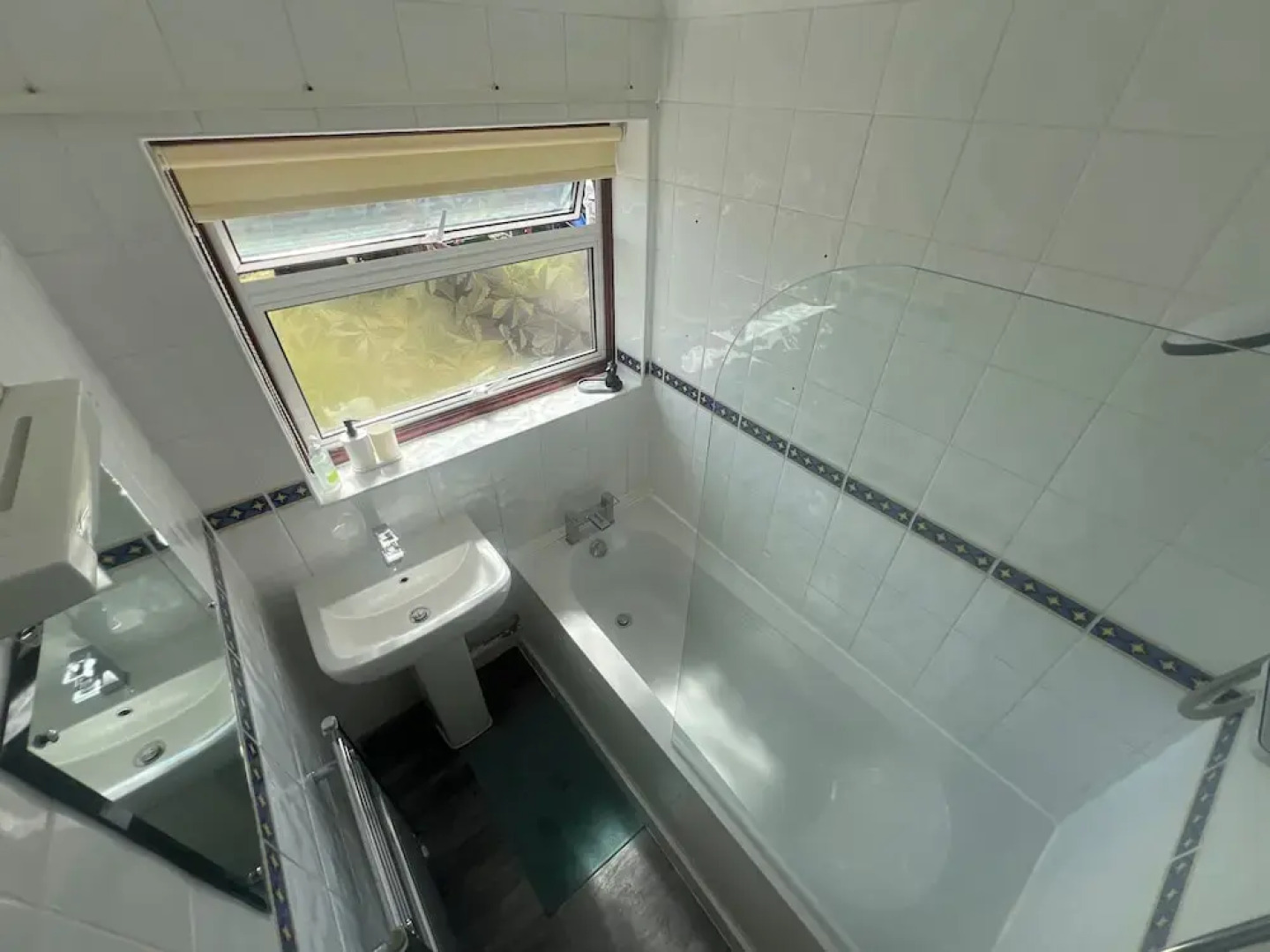 Buzzard Bliss Beautiful 3-bed Home With Parking