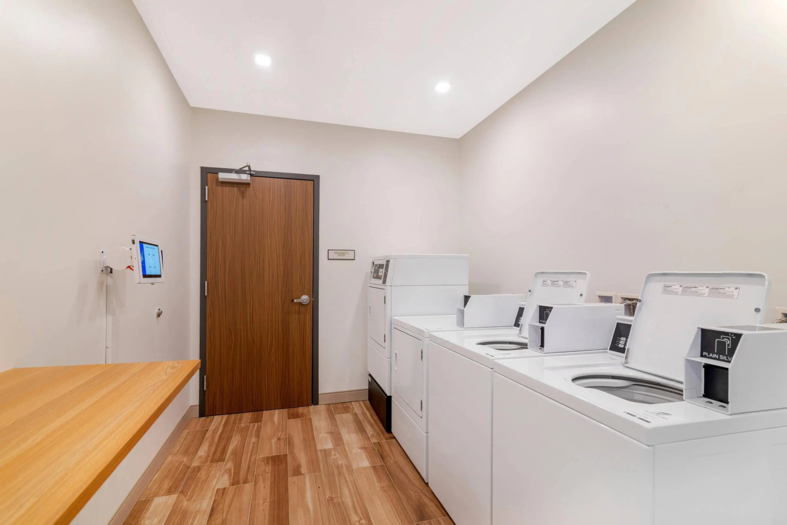 Cambria Hotel & Suites Plymouth