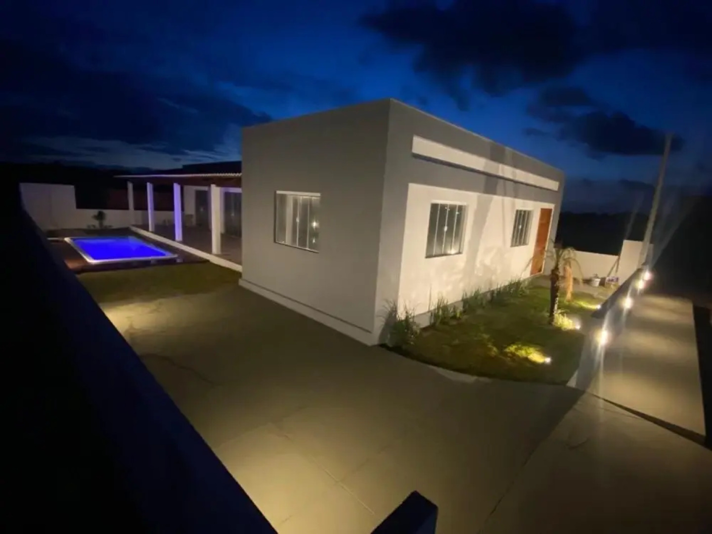 Linda Casa 400m do mar 3 Quartos e 2 Banheiros