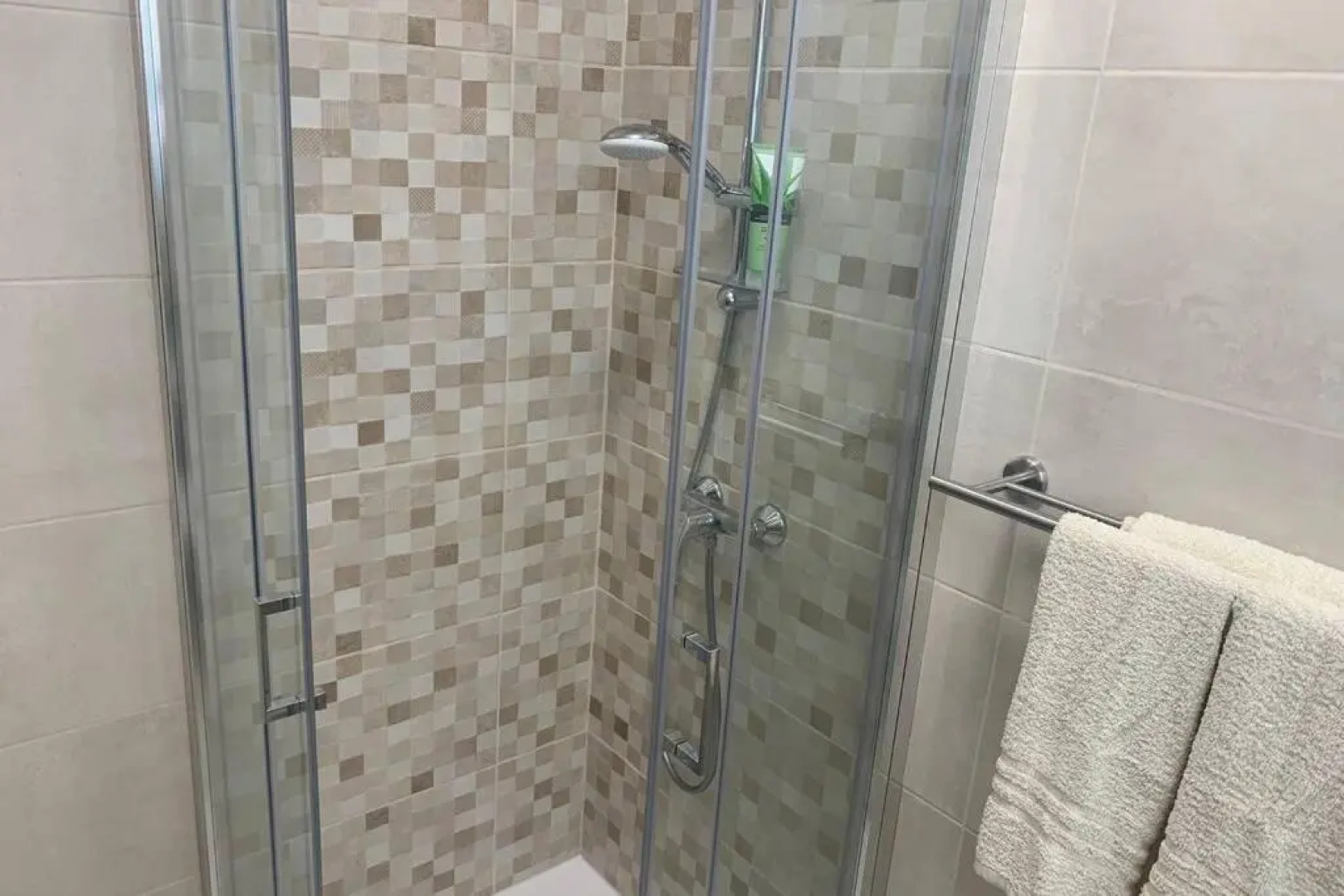 Willeg Retreats 7A . 1 Bedroom Luxury Flat . Stunning Views