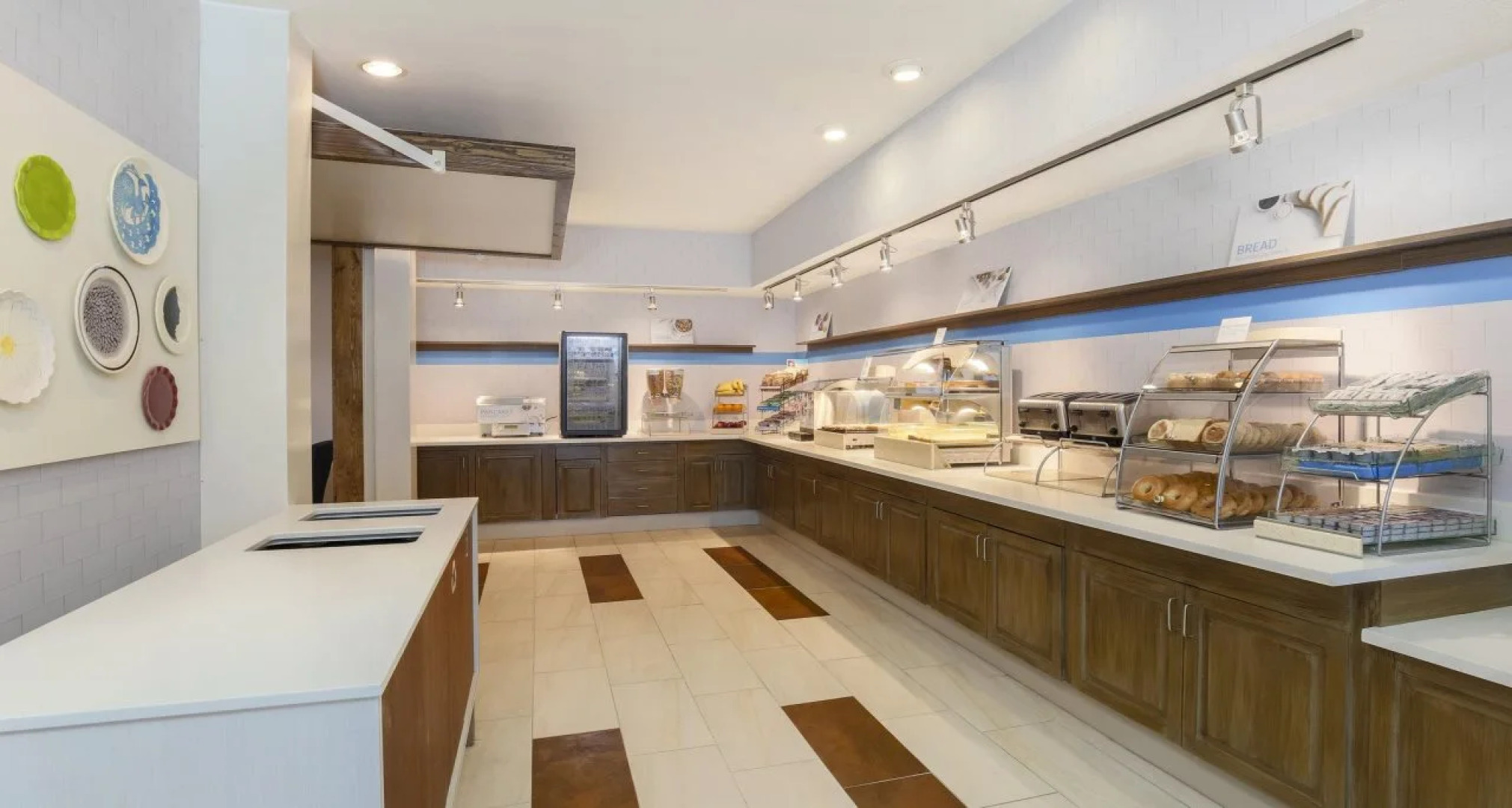 Holiday Inn Express Las Vegas - Stadium Area by IHG