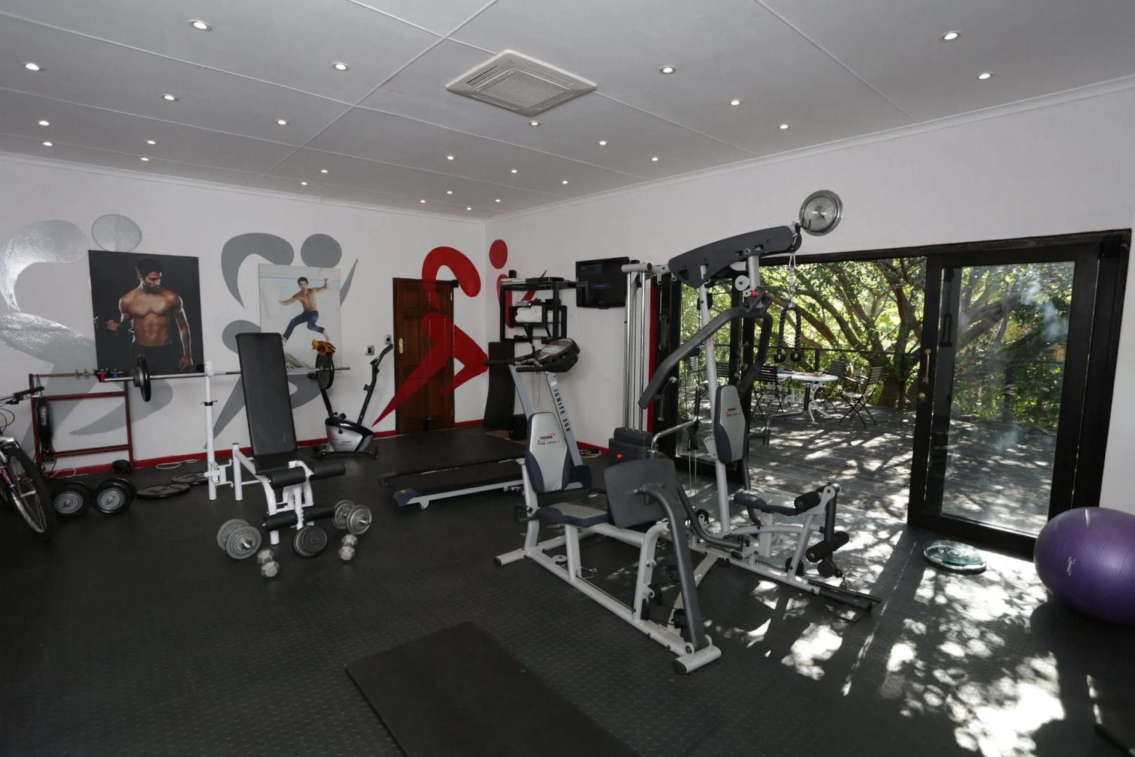 Shangri-La Manor - Adults Only