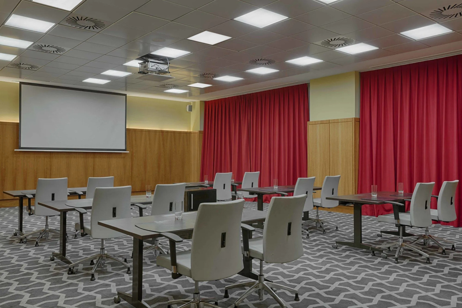 Le Méridien Oran Hotel & Convention Centre