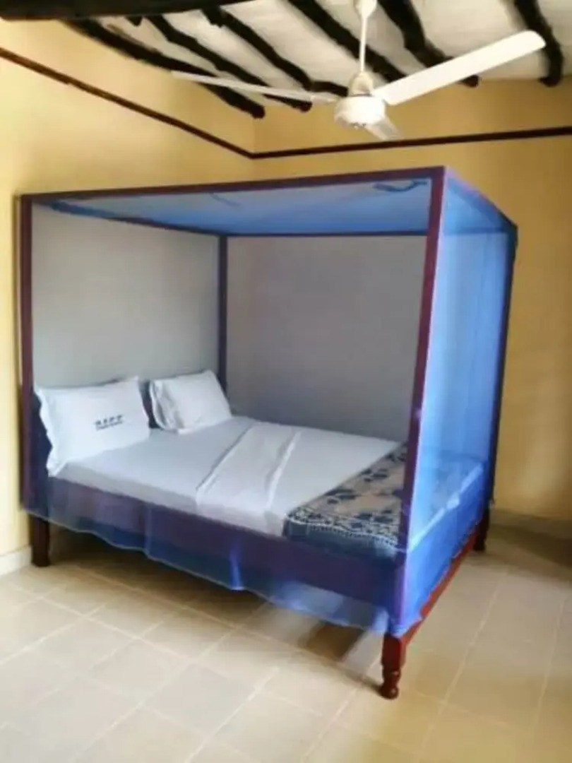 Diani Travelers Guest House