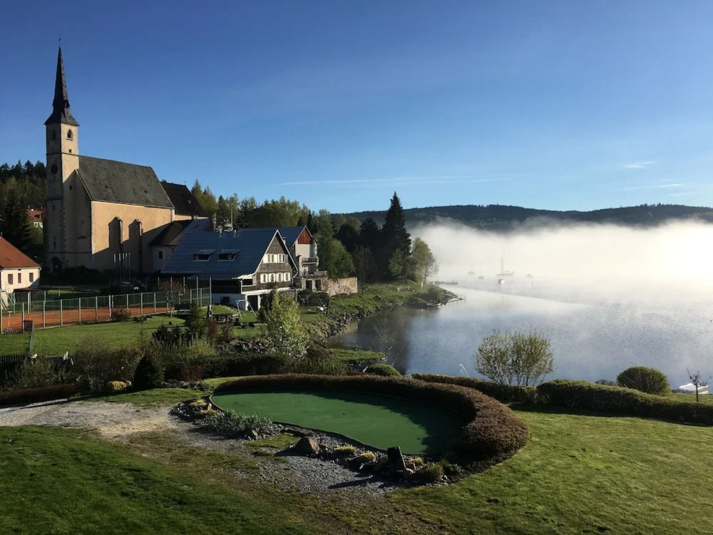 Garni & apartman hotel Albatros