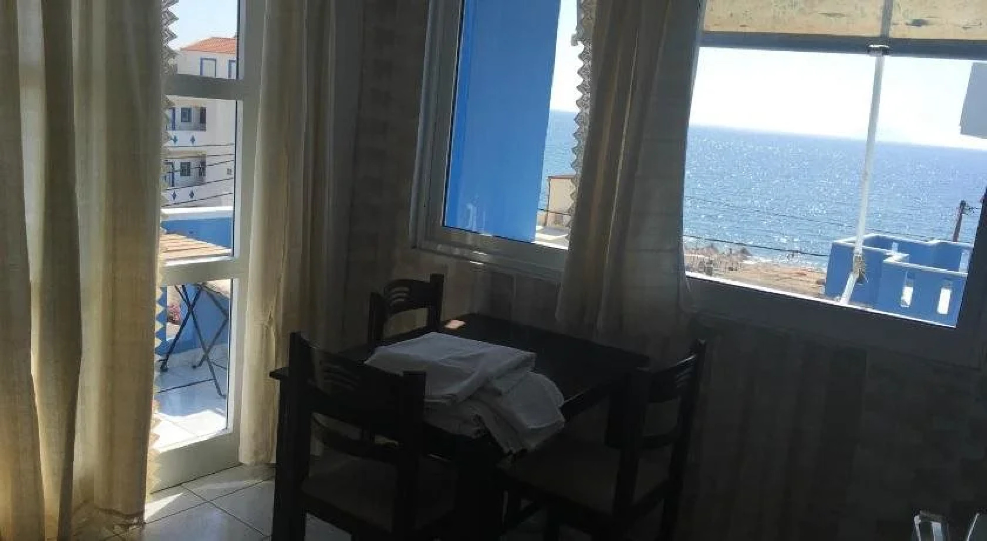 Kostas Rooms & Apartments