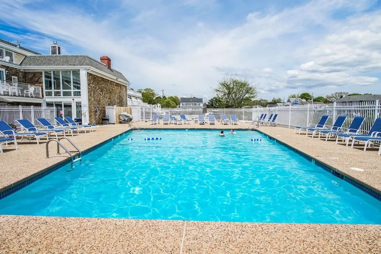 InnSeason Resorts Captain's Quarters