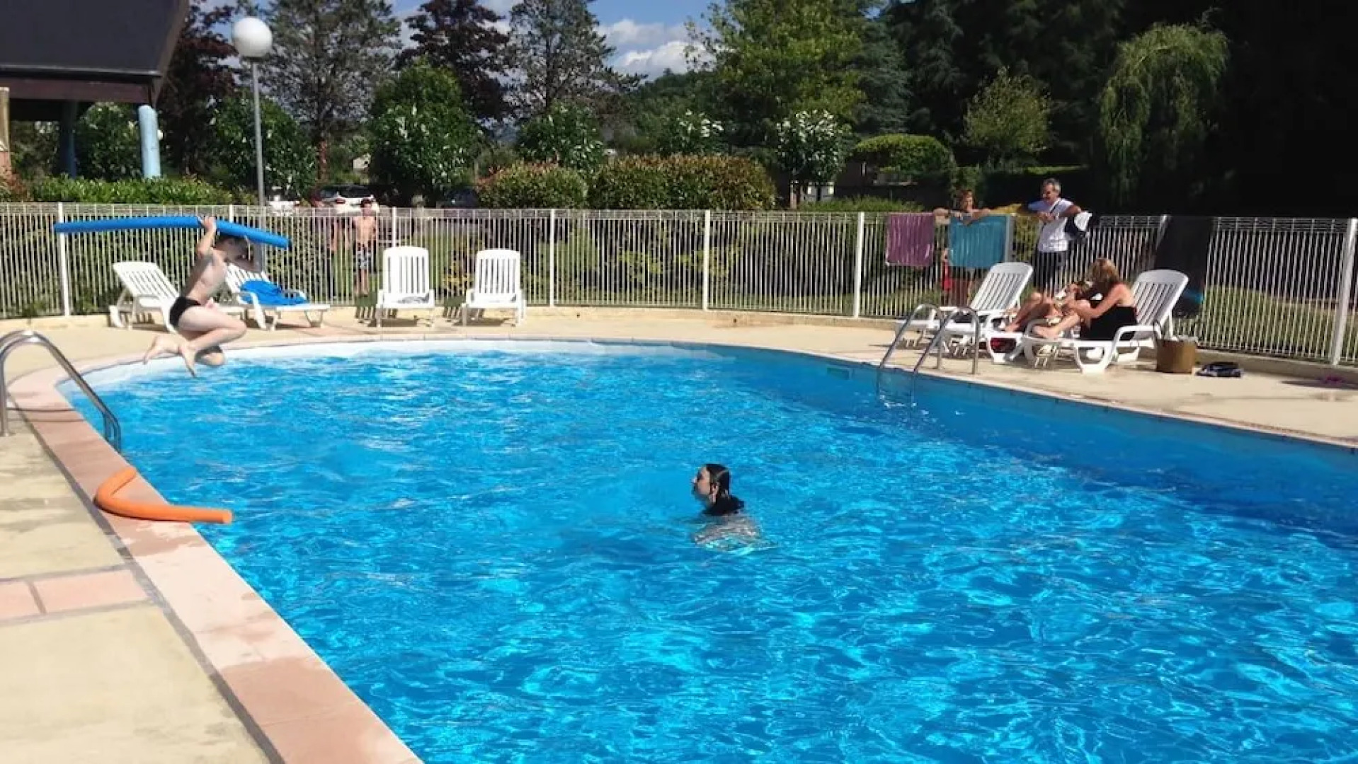 Aux Portes des Monts DAubrac