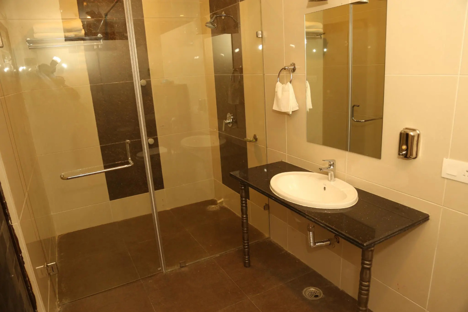 Om Heritage Hotel