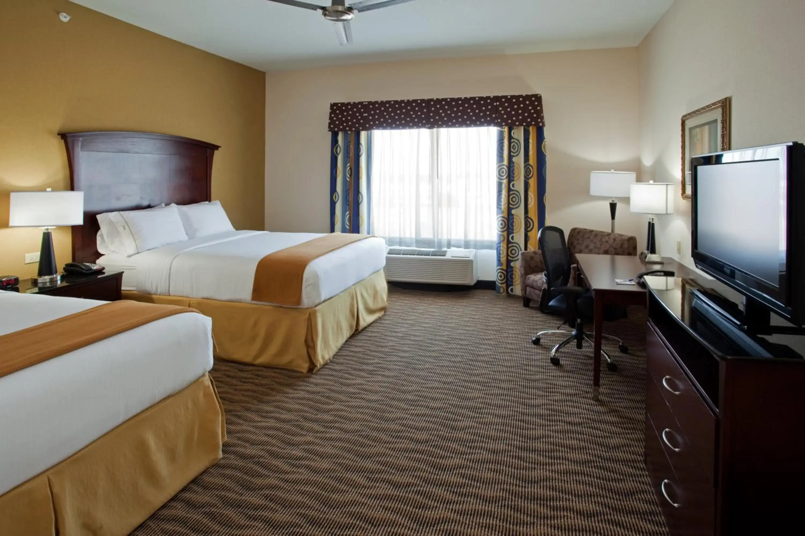 Holiday Inn Express & Suites Austin South-Buda by IHG