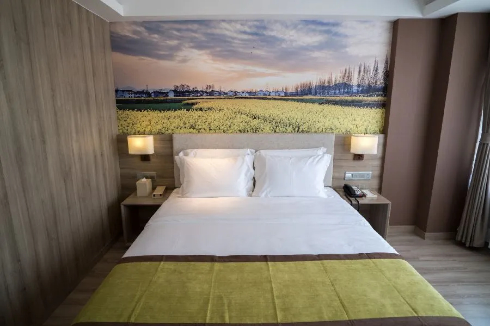 Atour Hotel Hanzhong High-Speed Railway Station