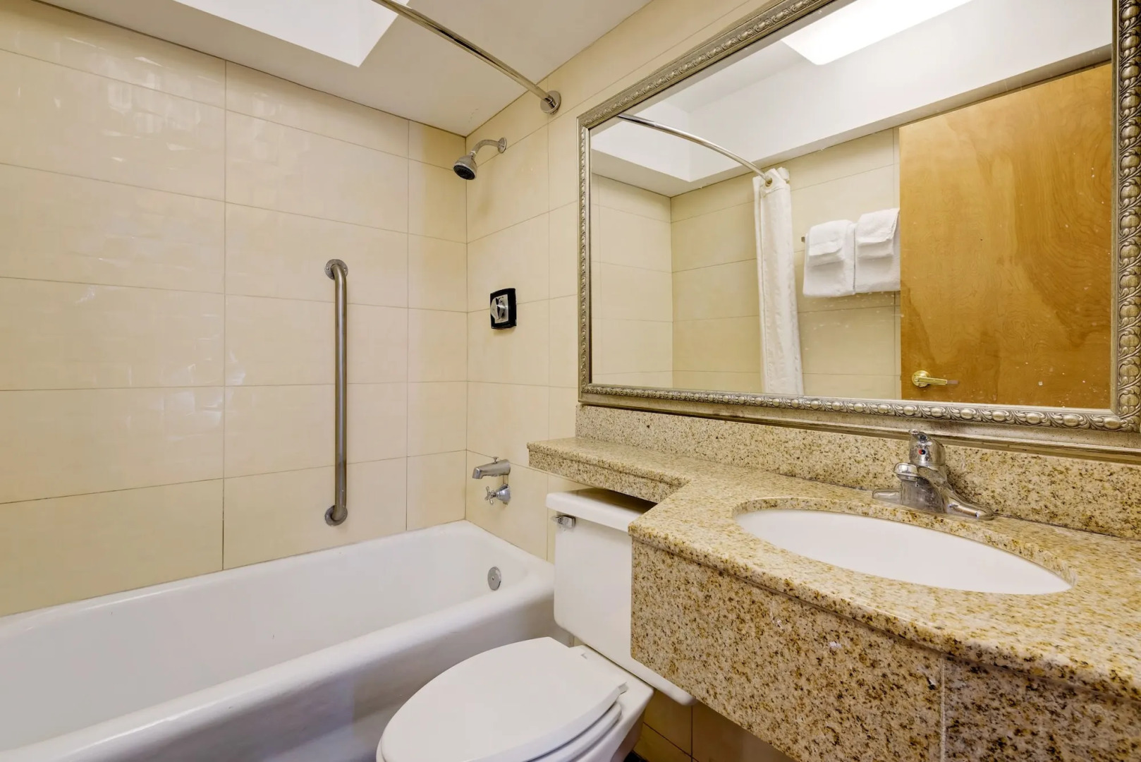 Baymont Inn & Suites Atlantic City