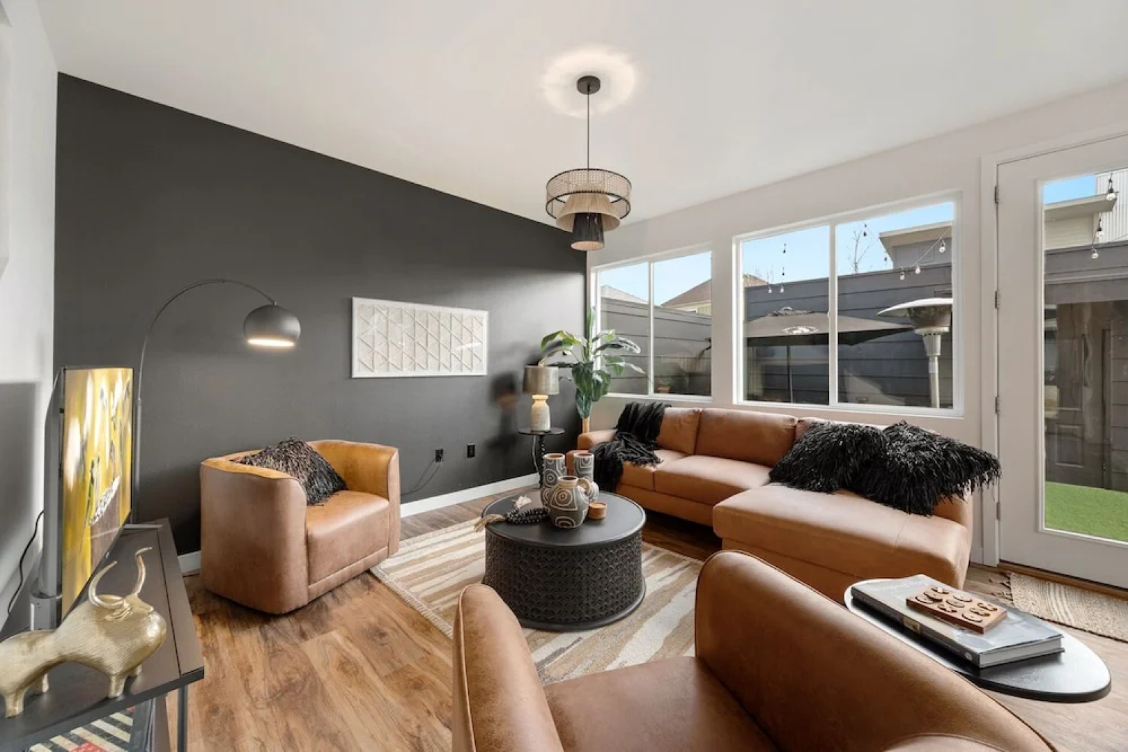 Coopers North in Old Town – Hot Tub & Pool Table!