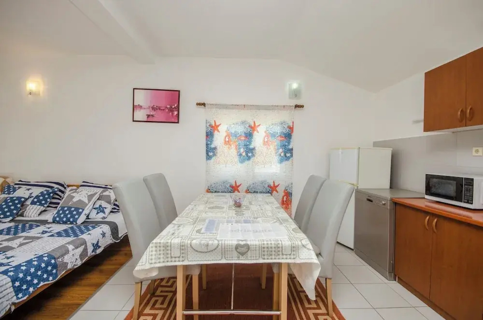 Apartments Family Apartments Mila With Pool