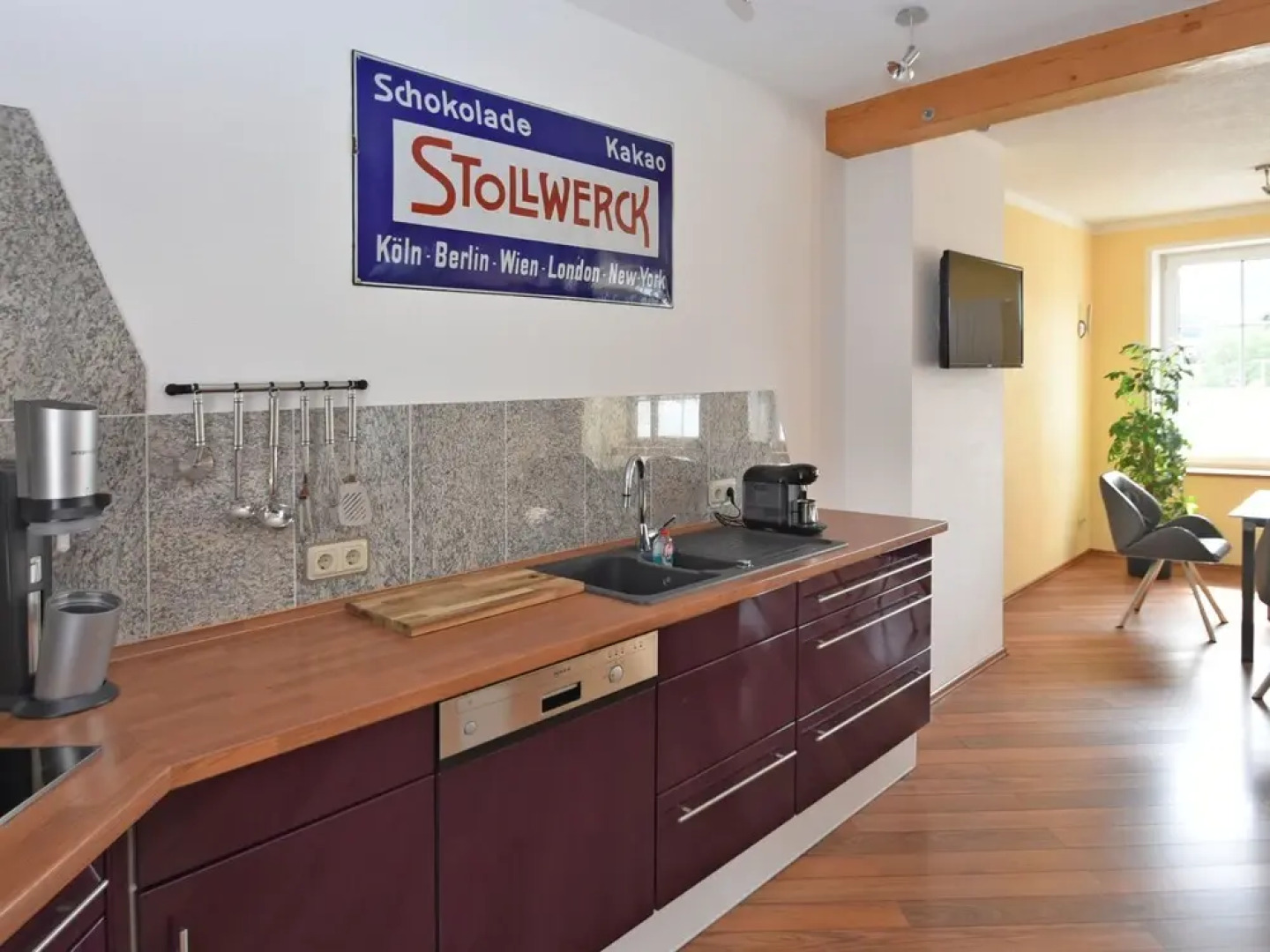 Large Apartment in the Harz With Private Entrance, Fireplace, Garden and Roof Terrace