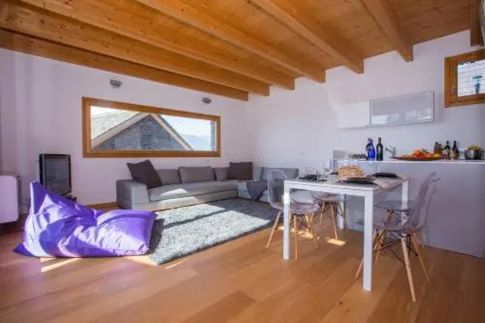 Riva Bellano Camelia