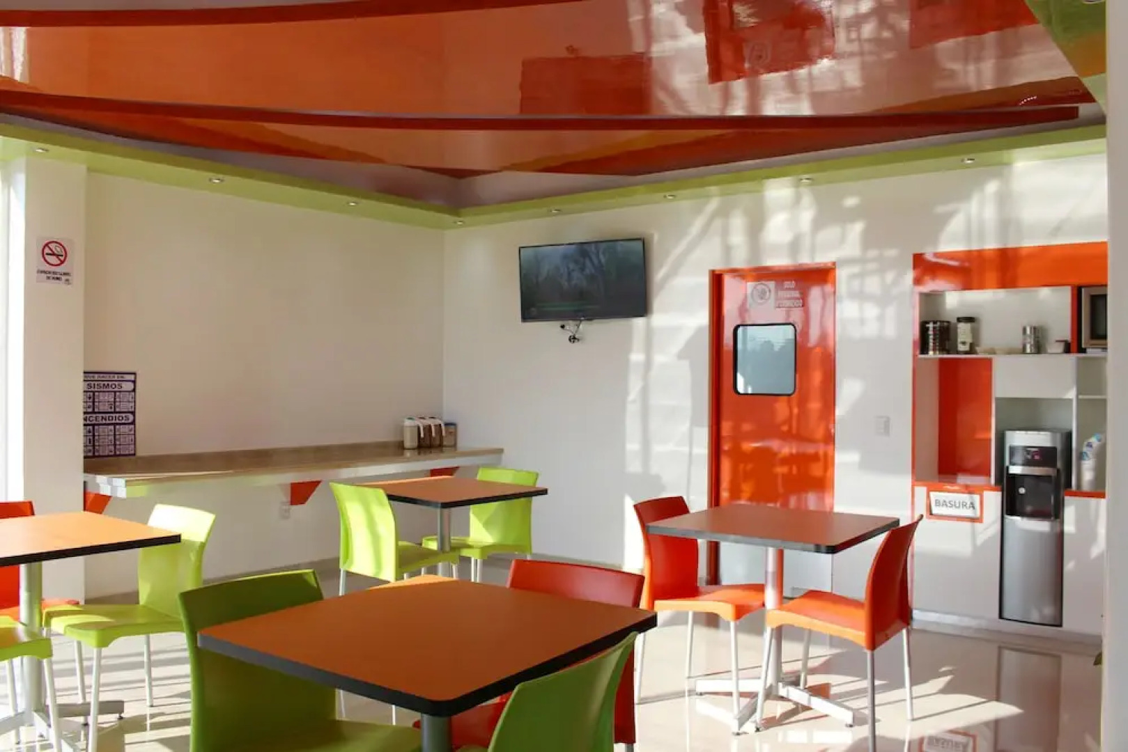 Hotel Los Pinos Express