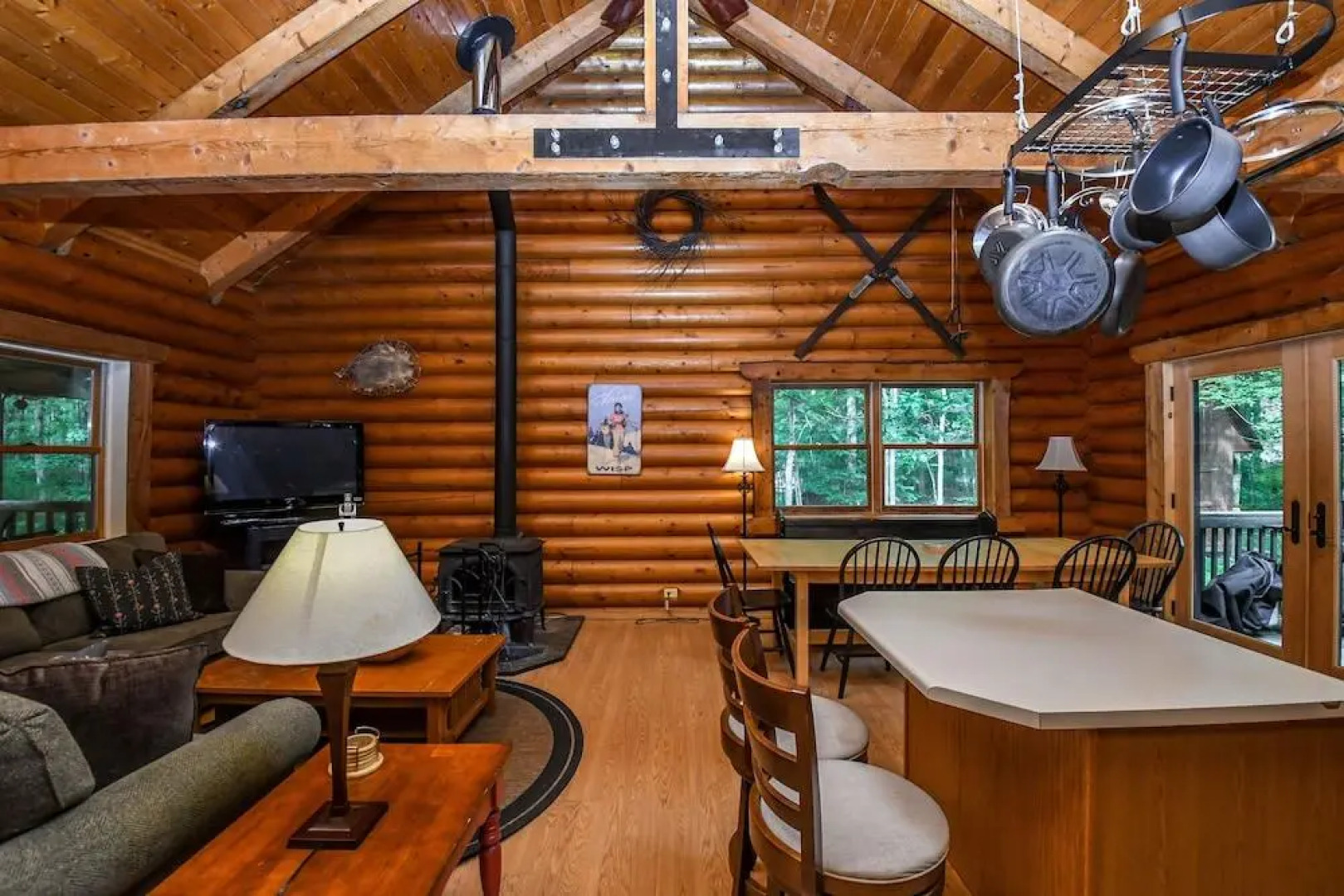 Four SKIsons 3 Bedroom House