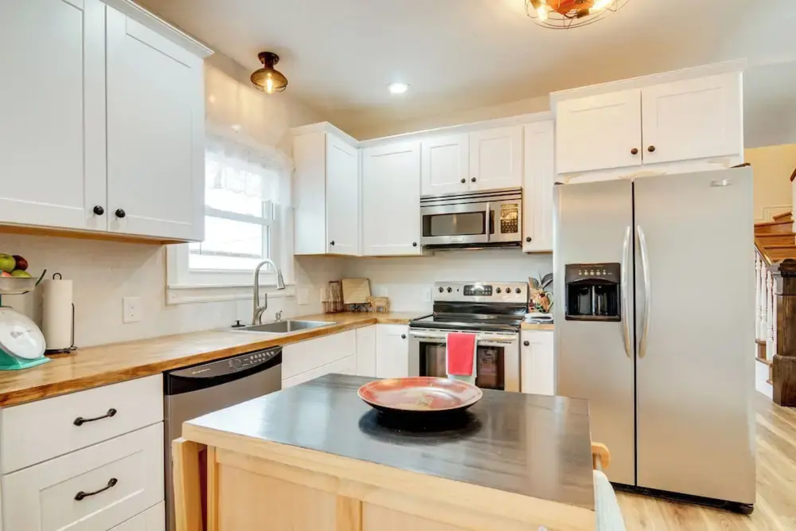 ATV & UTV Parking: Spacious Home in Richfield!