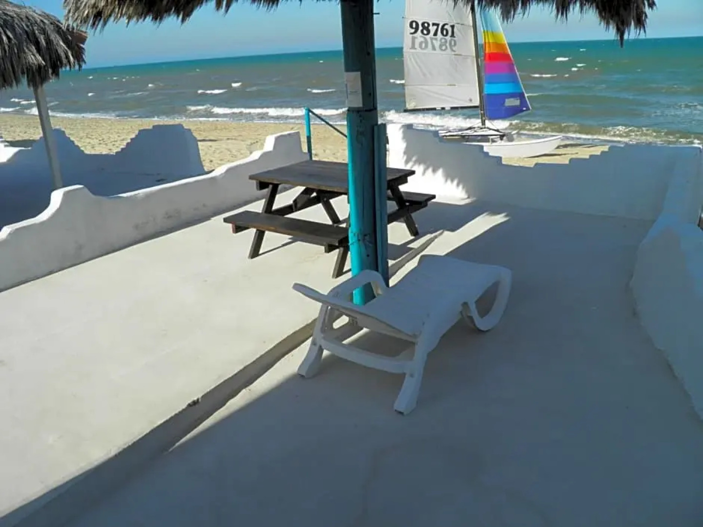 #7 Beach Front Private Room