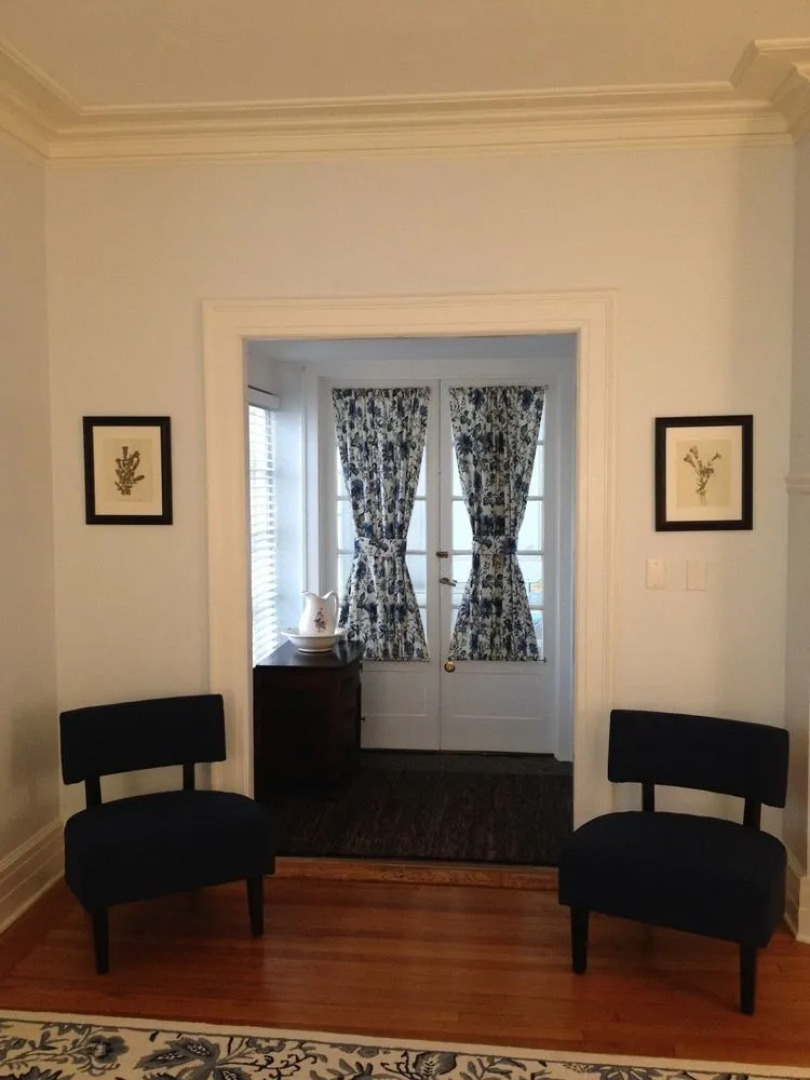 The Four Chimneys Inn