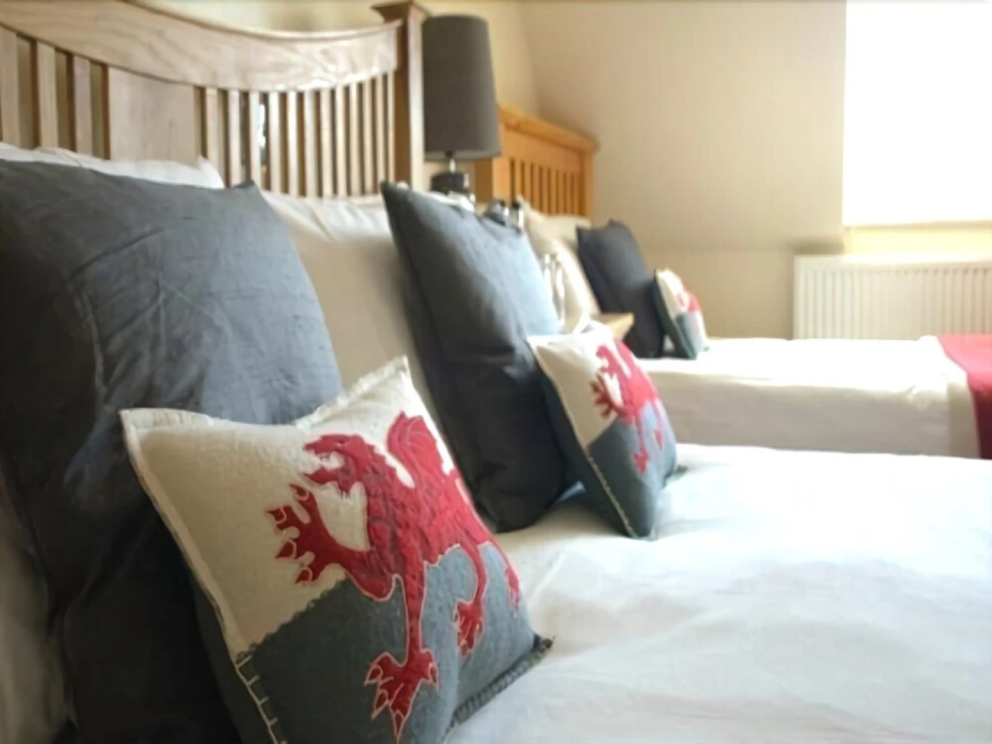 Отель The Kings Arms