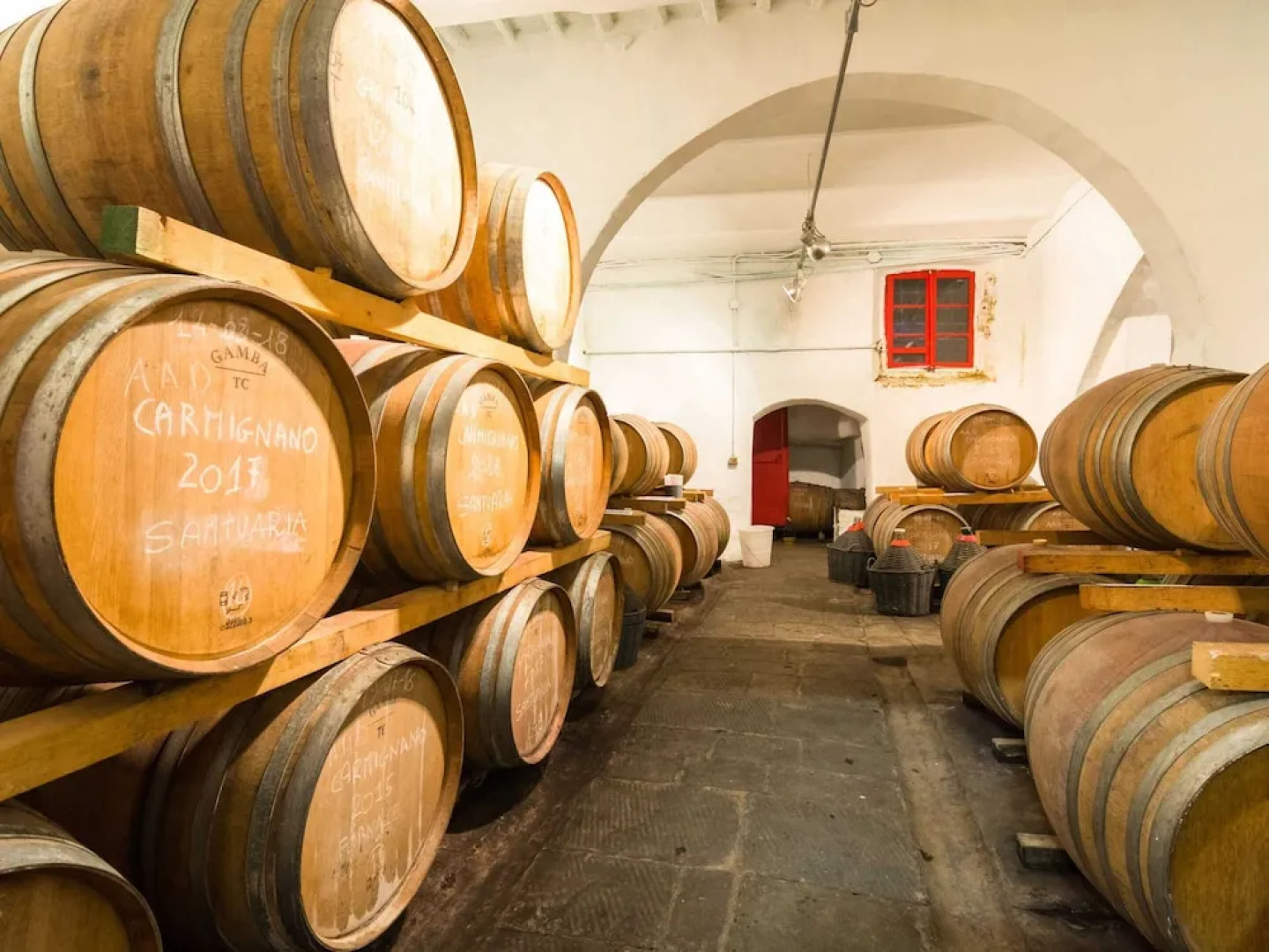 Farmhouse in Bacchereto Near Wine Region
