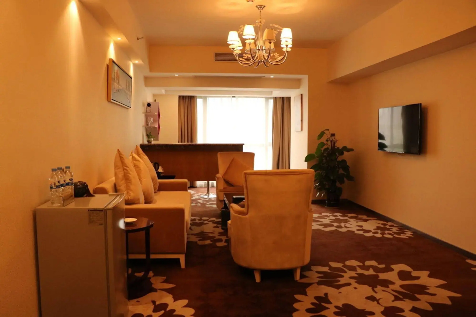 Shi Ji Huan Dao Hotel