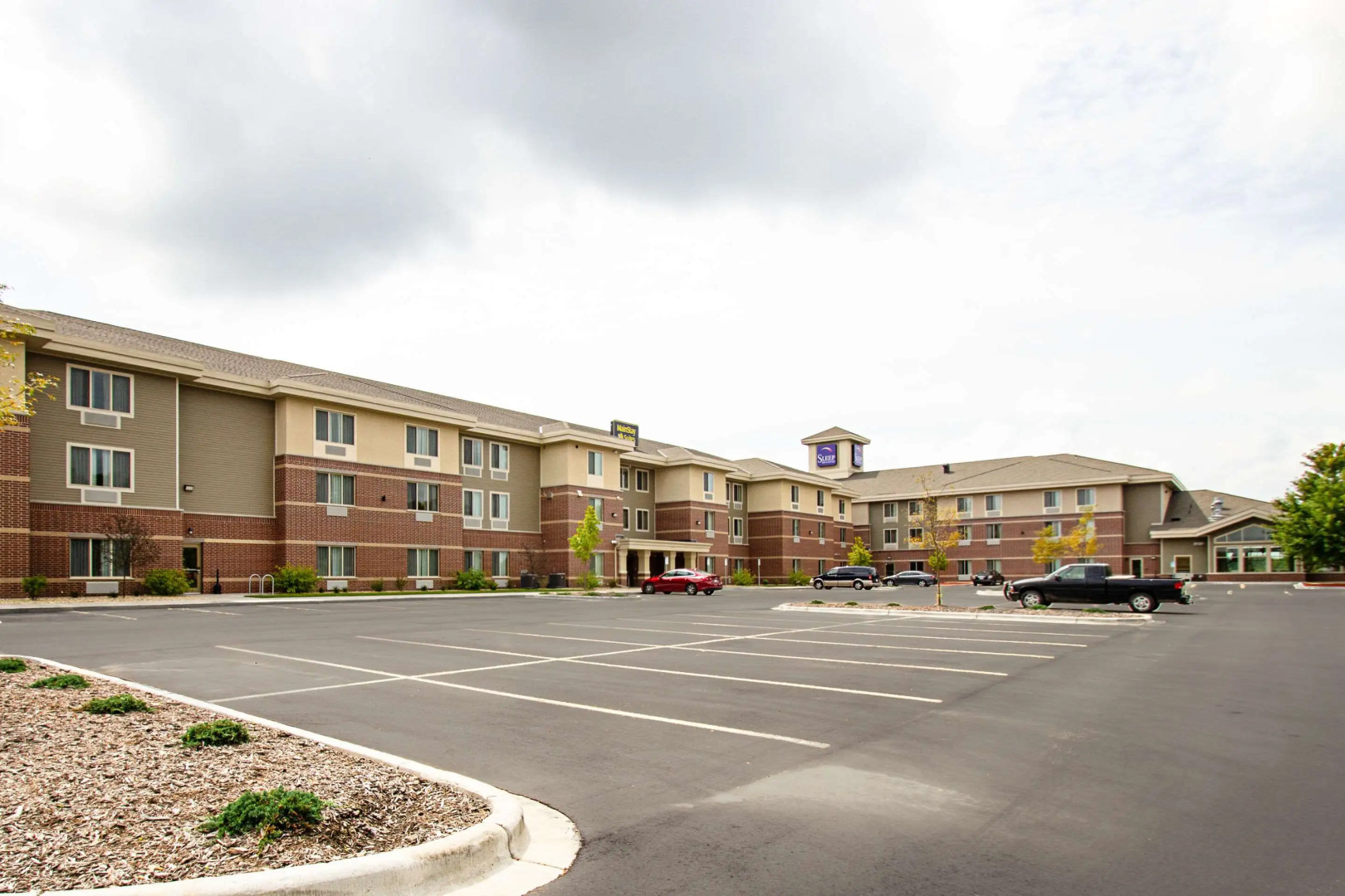 Sleep Inn & Suites Madison - Monona