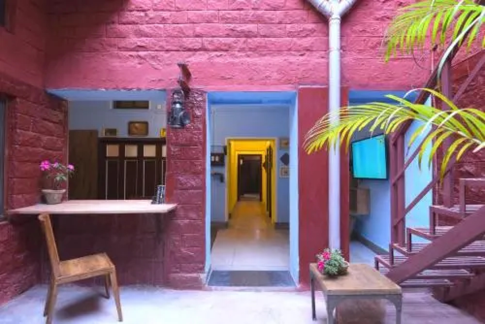 Hostel Raahi