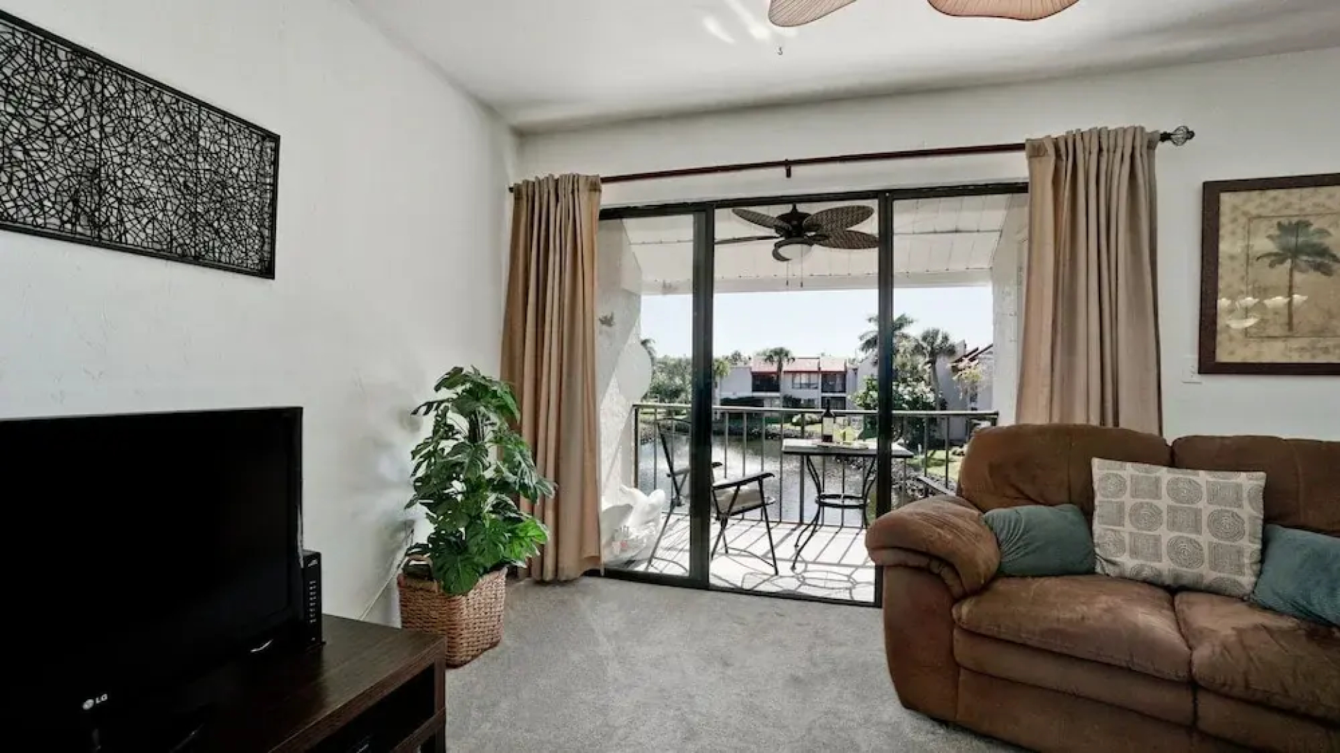 Runaway Bay 213