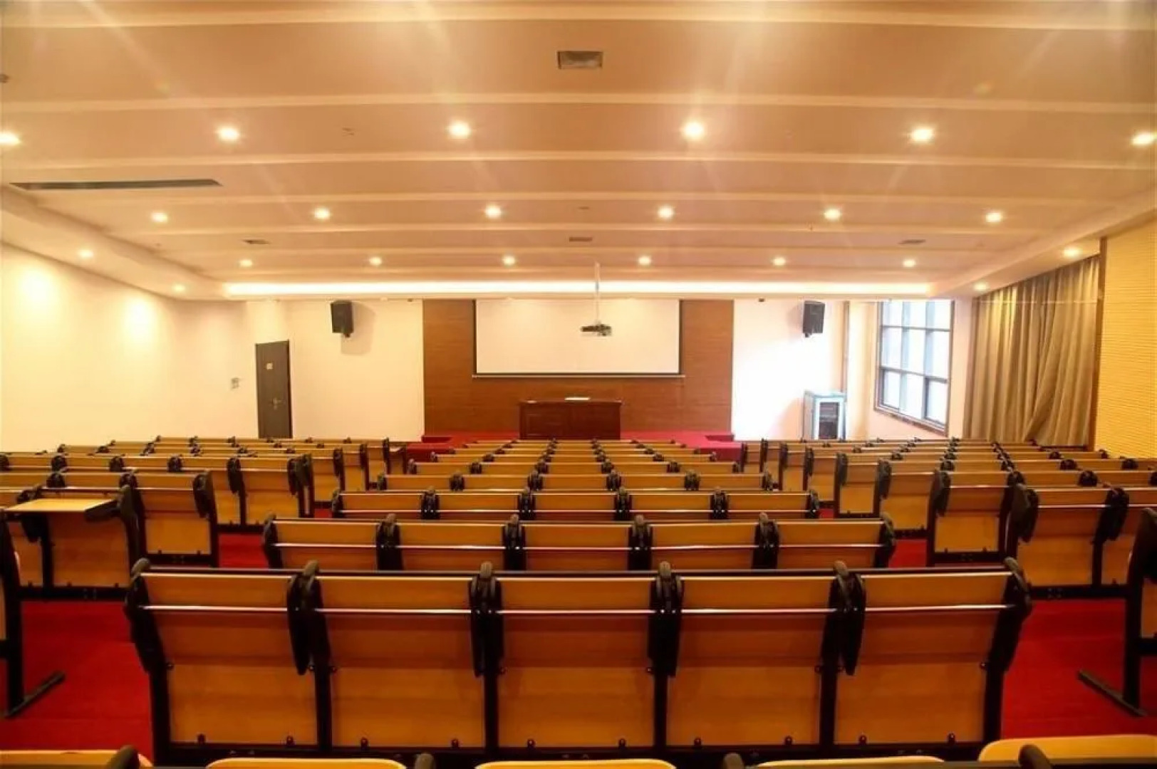 Jinggang Jiangshan Grand Hotel