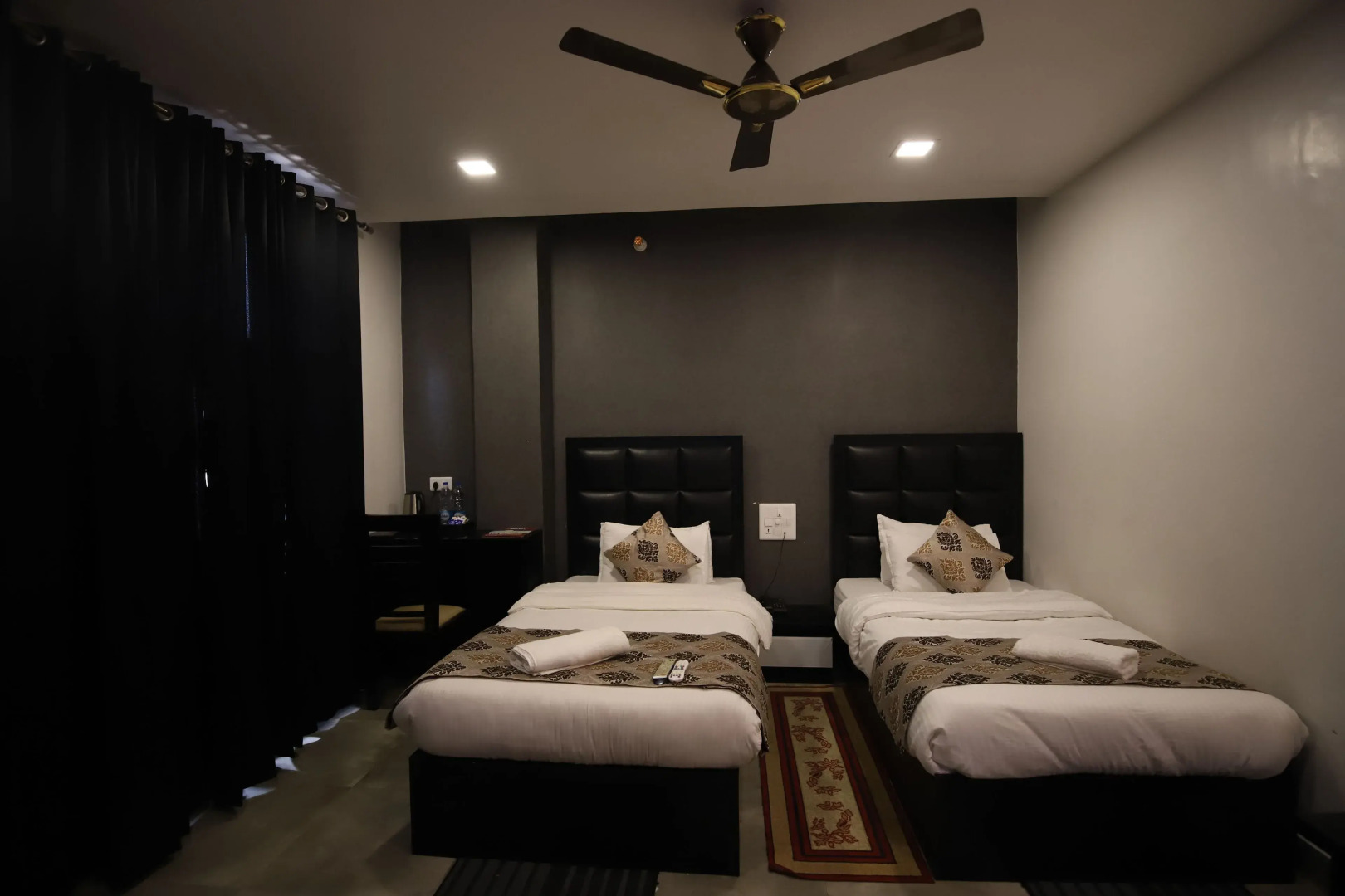 Visit Hotel & Restaurant