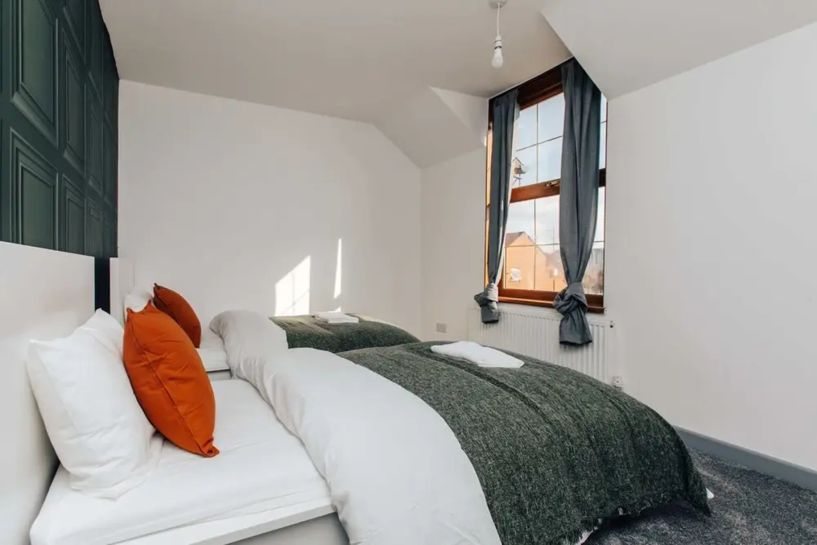 Stunning 3 BD Townhouse IN Tipton-15 Mins TO Bham