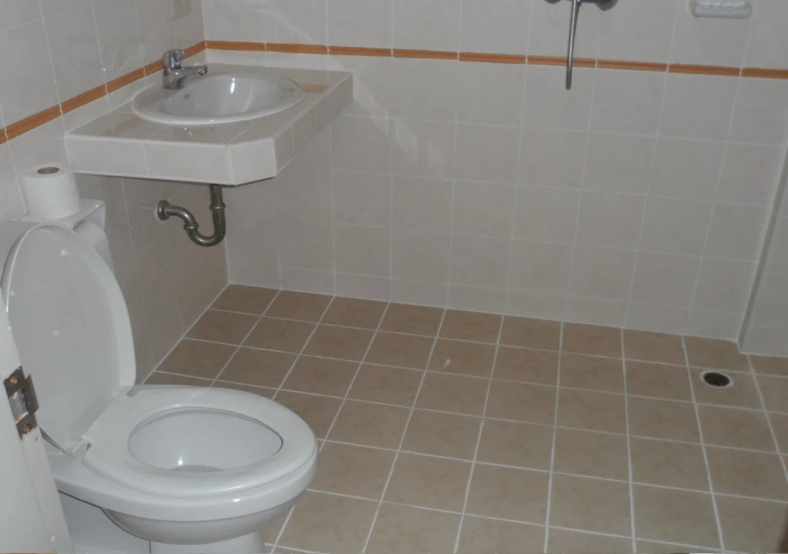 Andaman Sea Guesthouse