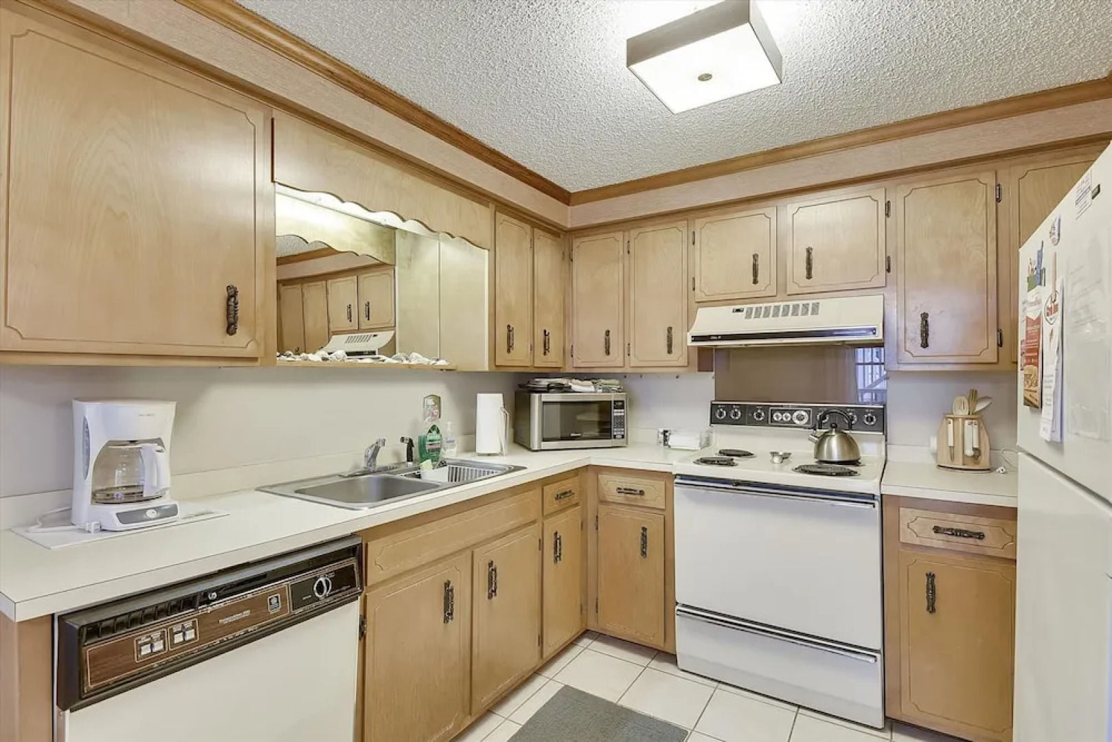 606 Coastal Hwy Unit 17 by Long & Foster