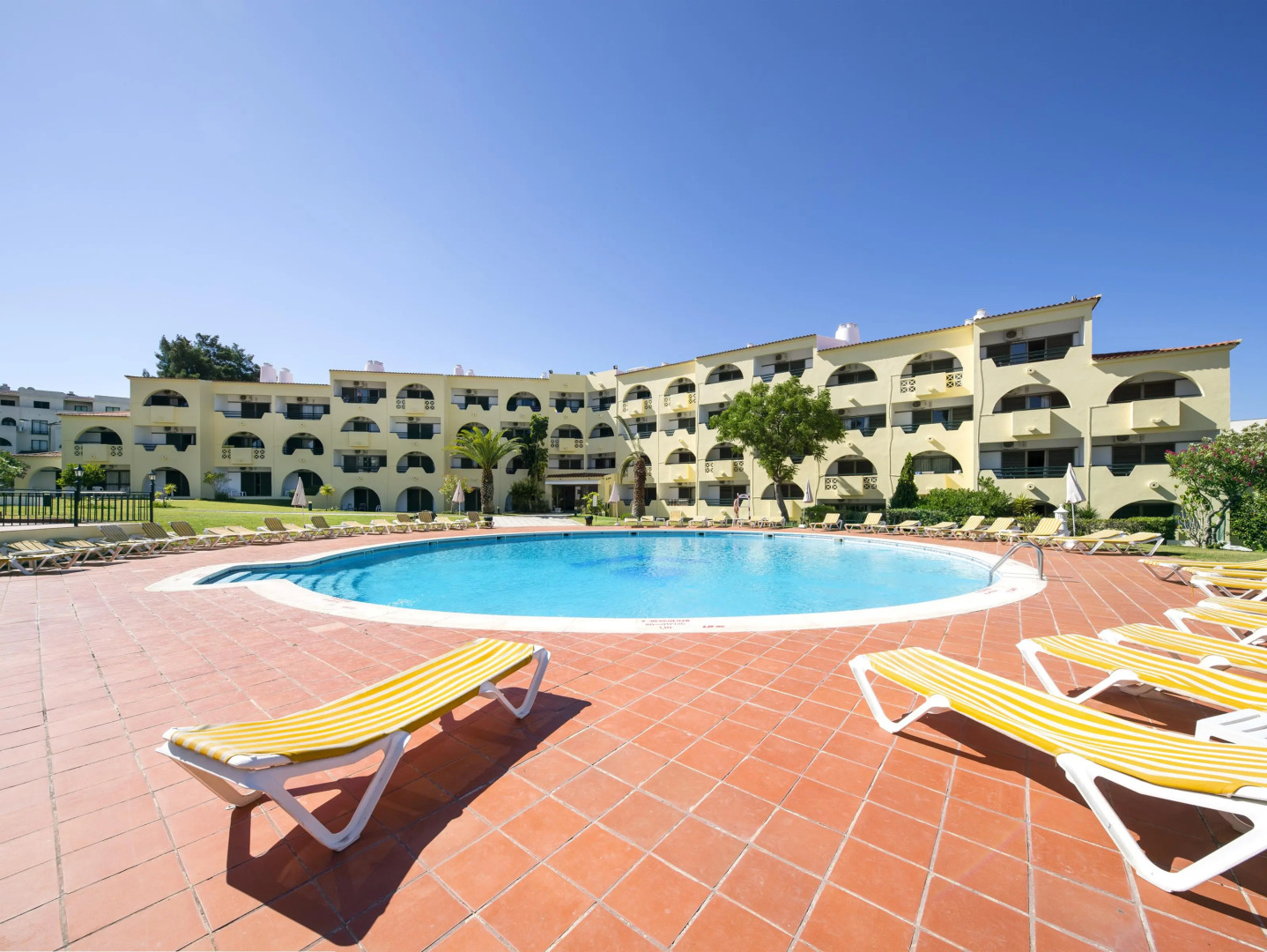 Cheerfulway Valmangude Jardim