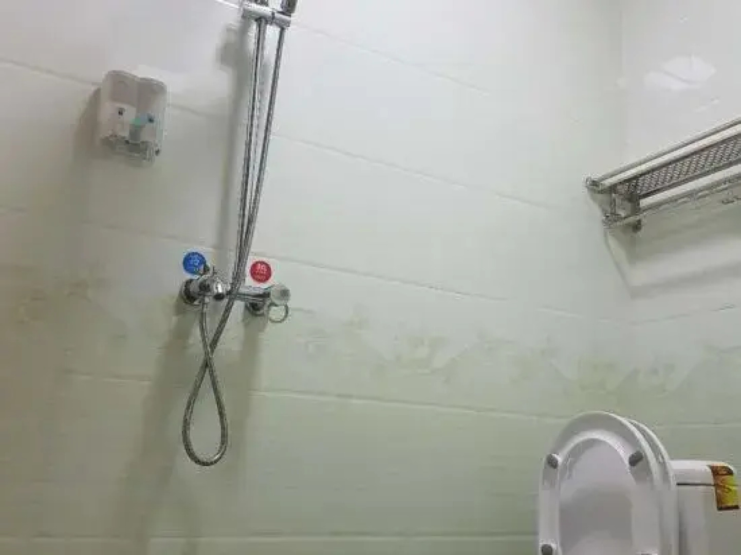 Tengchong Suxin Little Garden Inn（Airport Pick-up)