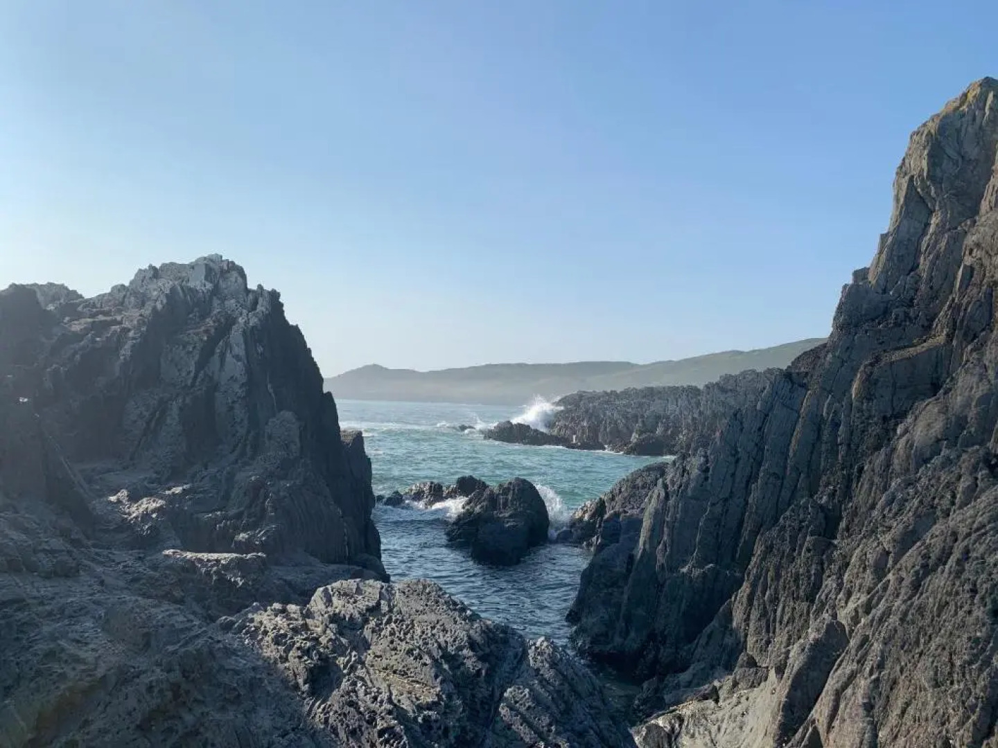 12 Putsborough - luxury flat, 4 minutes to Woolacombe beach with shared indoor pool.