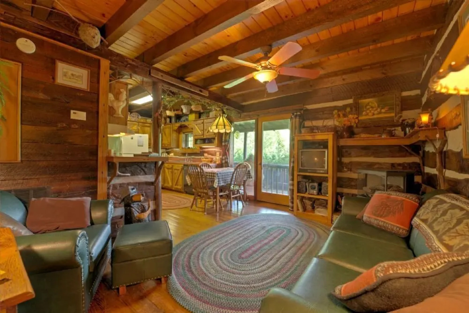 Lone Pine Lodge - 2 Br Cabin