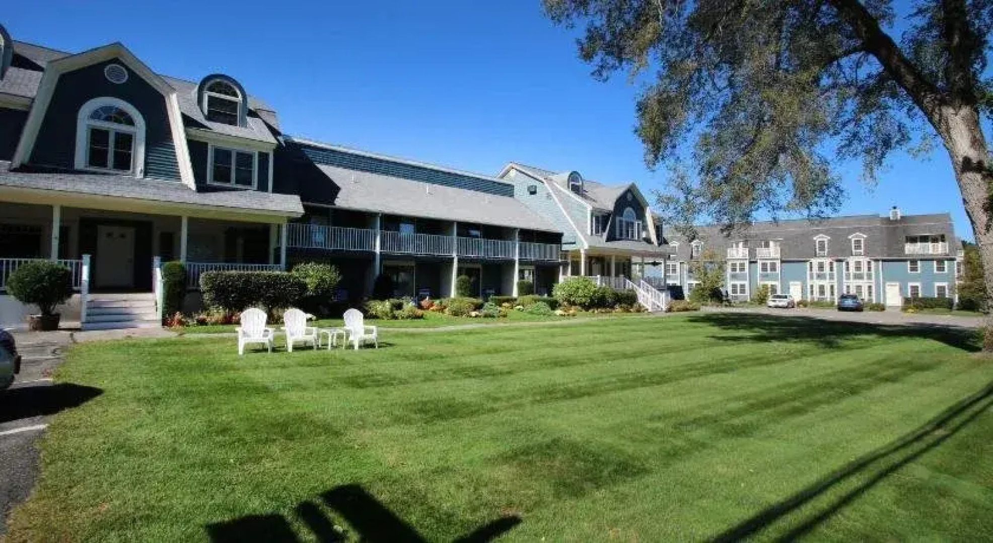 Seacastles Resort Inn and Suites