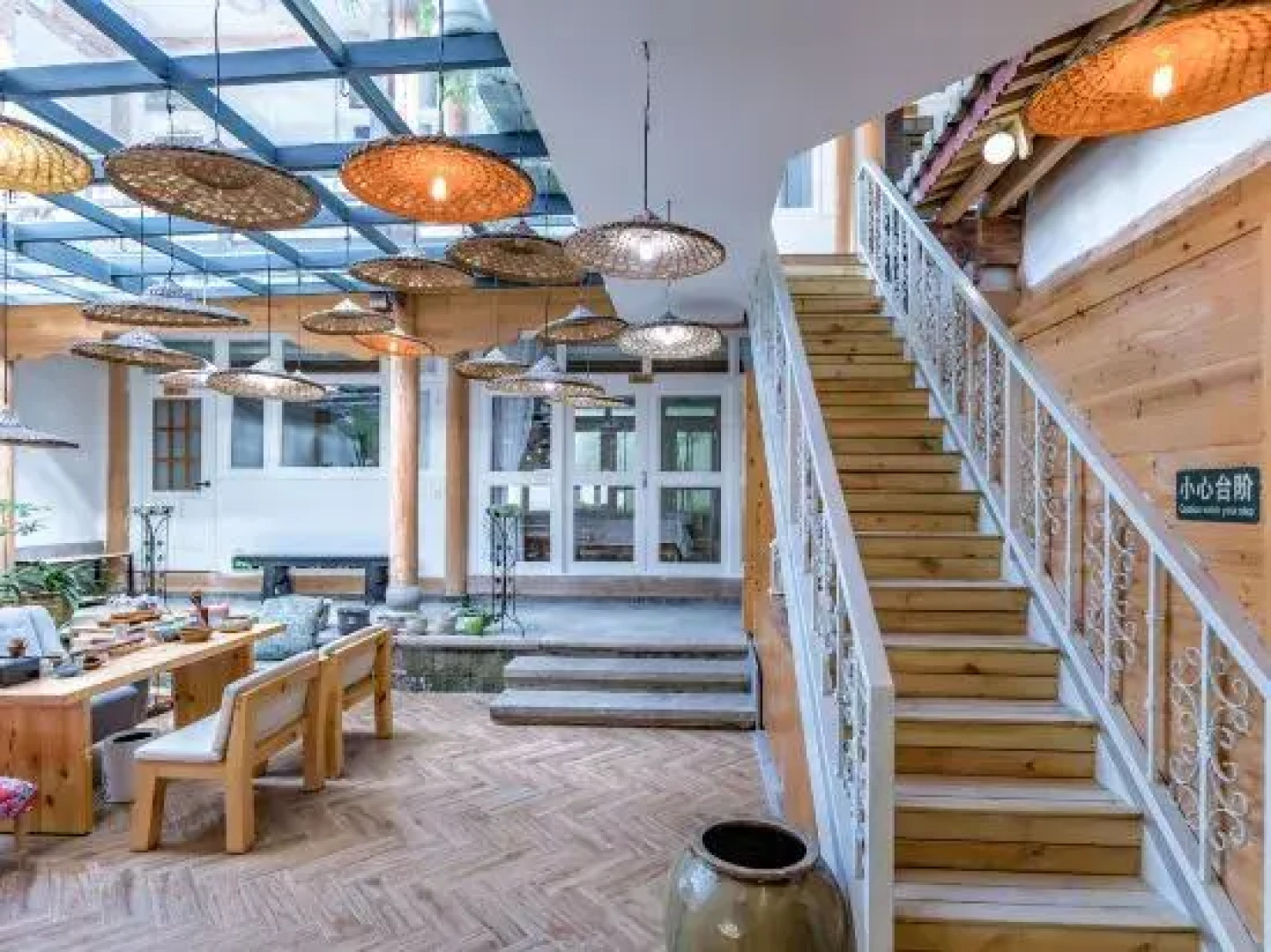 Heshun Maohong Shanju Inn