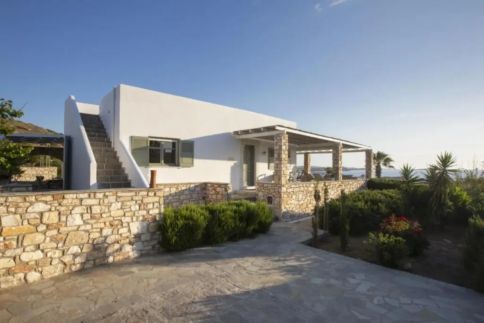 Villa Erato · Ideal family Villa for 8 - Pool, Sea Views
