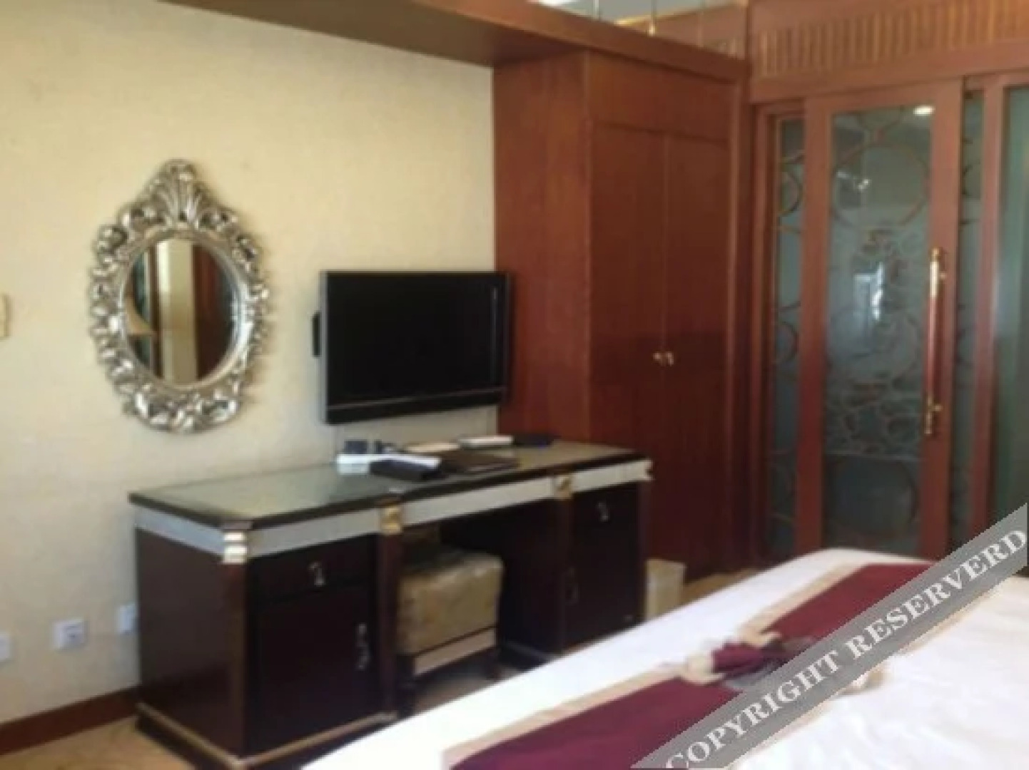 Yiren Old Town Hotel