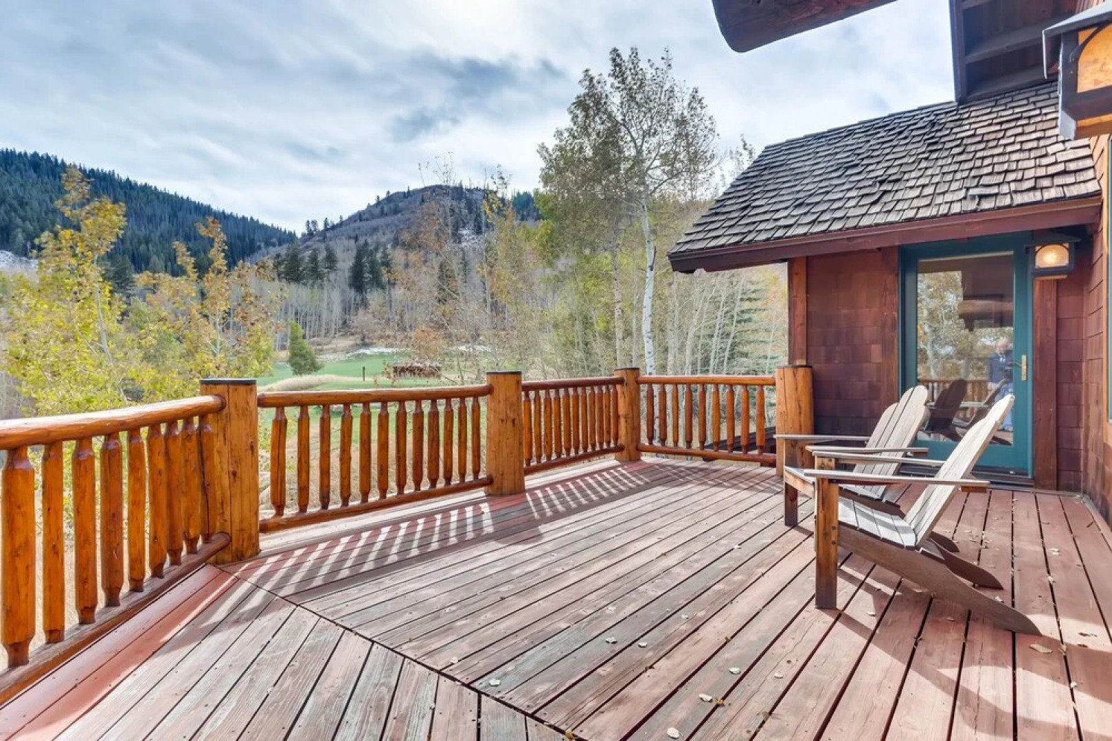 Magnificent 4,500 Square Foot Ski 5 Bedroom Home