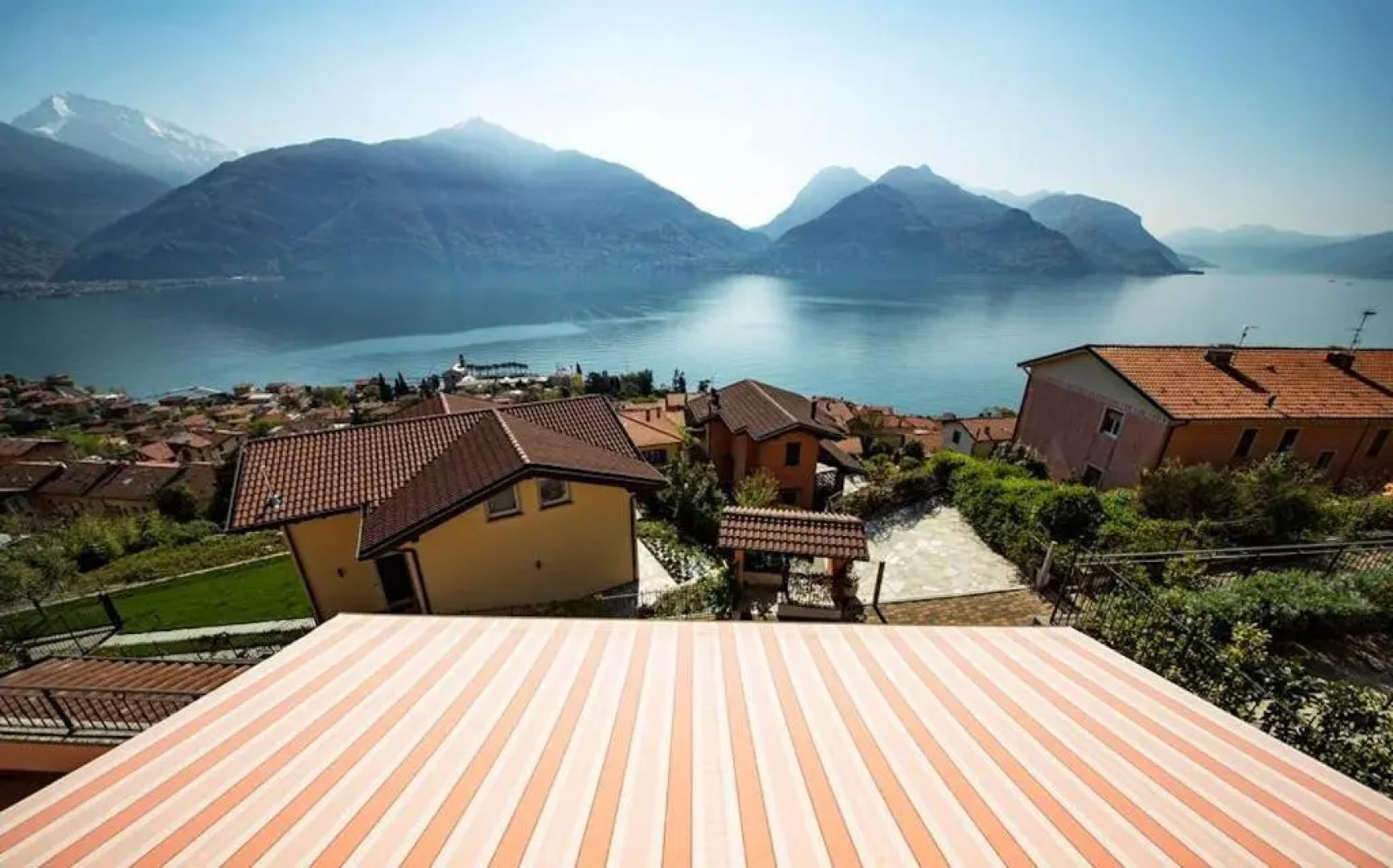 2-Bedroom Lakeview Apartment Mastena Belvedere