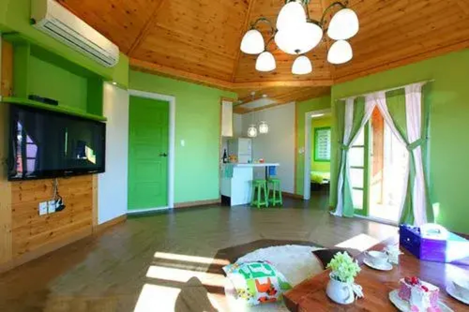 Squirrel And Akorn Pension